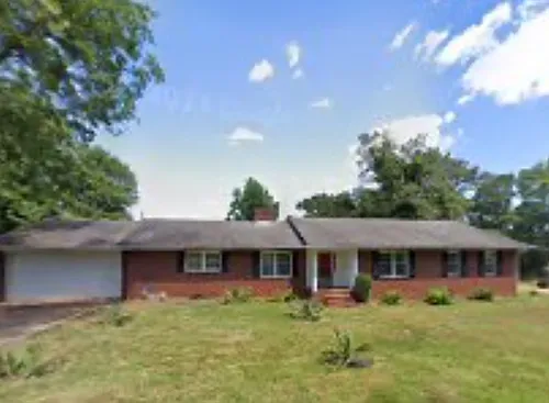100 Middleton Ct Photo 1