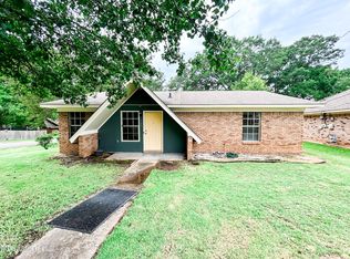 729 Clearmont Dr, Pearl, MS