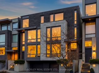 17 Vince Ave, Toronto, ON M4L 0A6