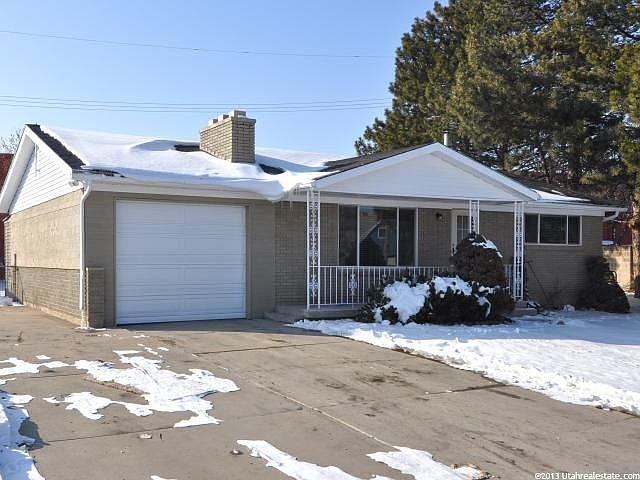 1st image of 3540 S Cochise Dr