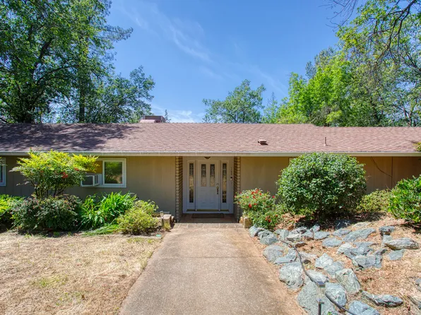 17829 Ranchera Rd, Shasta Lake, CA 96019