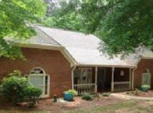 1010 Anchor Bay Ln, Greensboro, GA 30642