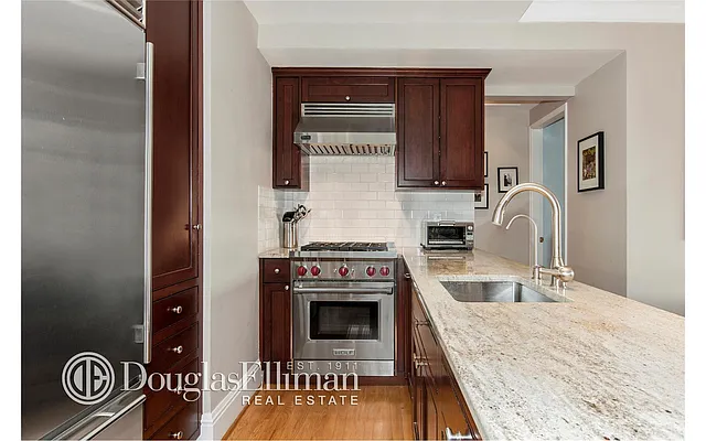 Sold by Douglas Elliman | media 14