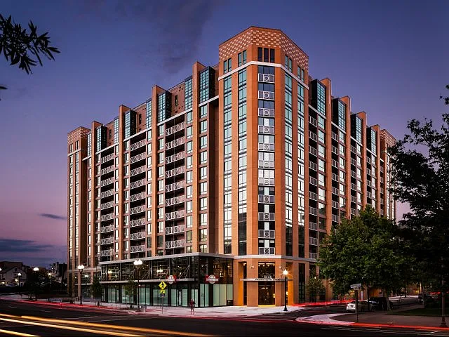 Virginia Square Towers — Photo 7