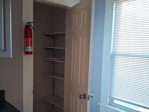 2nd image of 246 Ward St #2