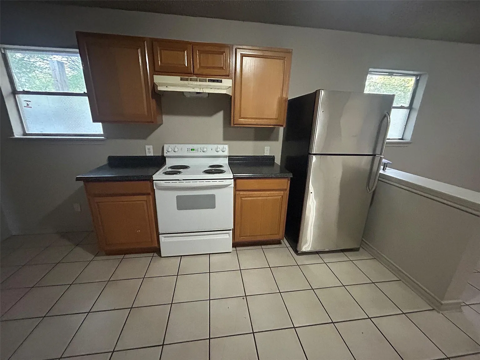 2 bed, 2.0 bath, 1200 sqft, $1,550 — Photo 3
