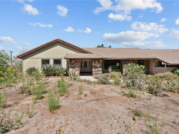 2425 Duval Rd, Camarillo, CA 93012