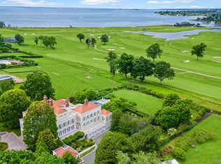 640 Sasco Hill Rd, Fairfield, CT 06824