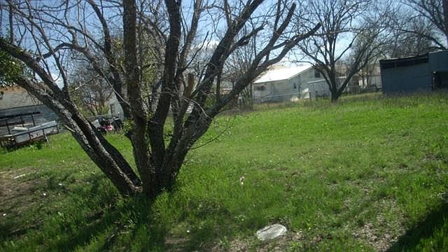 2nd image of 1101 Santa Clara Dr