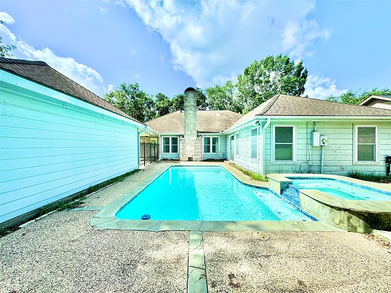 7914 Candle Ln — Photo 16