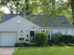 205 Beck Rd, Avon Lake, OH 44012