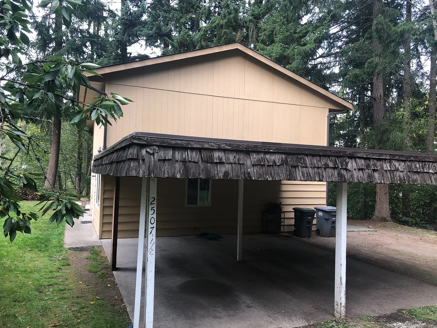 Spacious 2-Bedroom Steilacoom Duplex | Yard, Covered Parking & Washer/Dryer | $1,895 — Photo 4