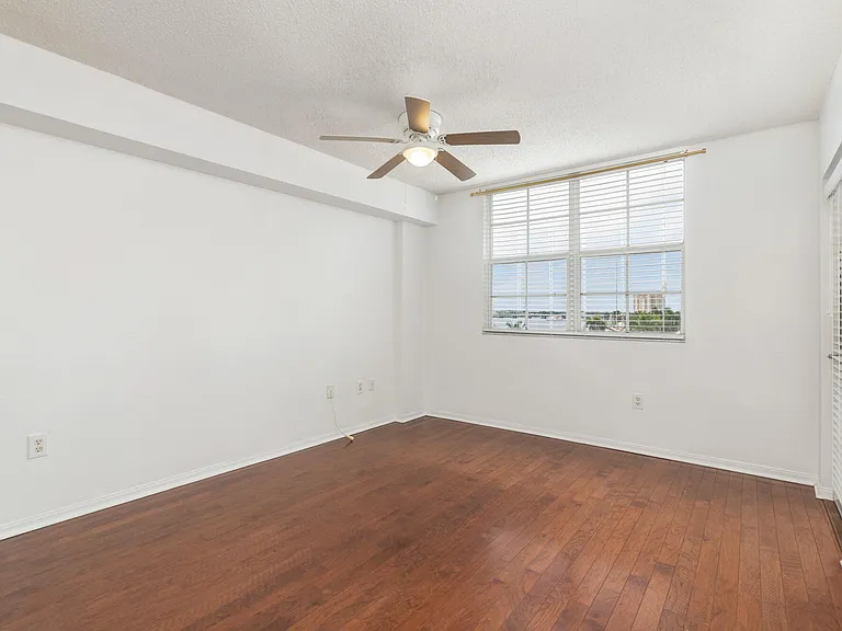 1801 N Flagler Dr #608 — Photo 9