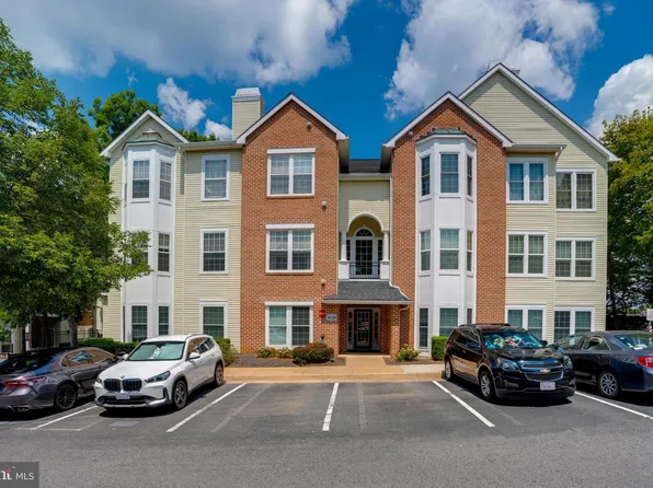 4138 Fountainside Ln Unit A302, Fairfax, VA 22030