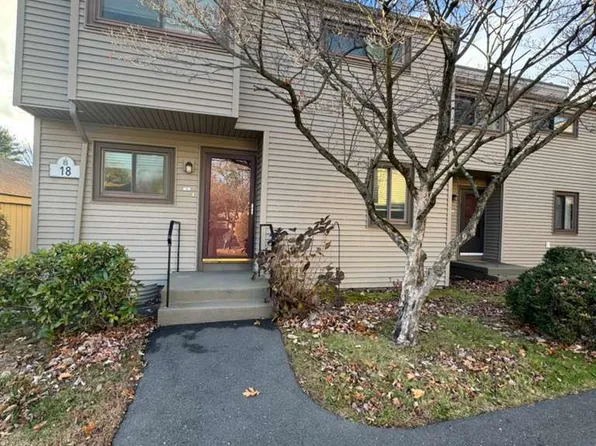 18 Greenbriar Drive APT A, Farmington, CT 06032