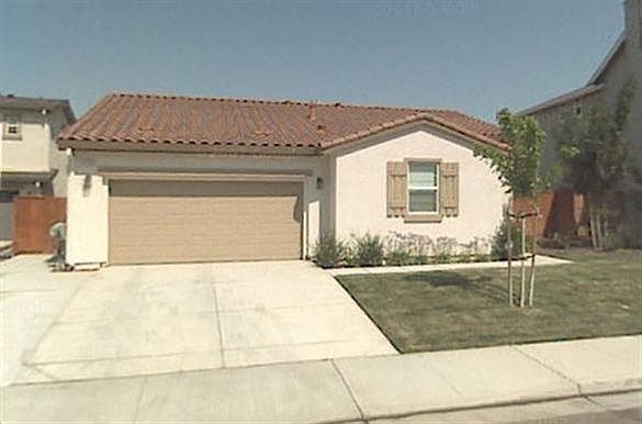 1st image of 4246 Famoso Ln