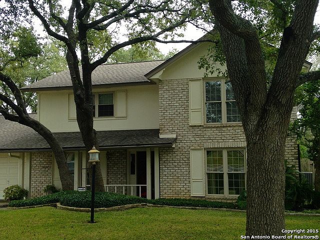 1st image of 2018 Oak Vista Dr