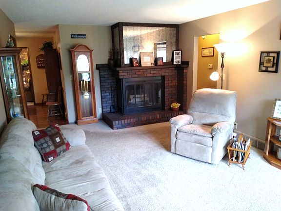 4th image of 4204 Village Green Ct