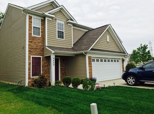 9449 Macquarie Ln, Charlotte, NC 28227