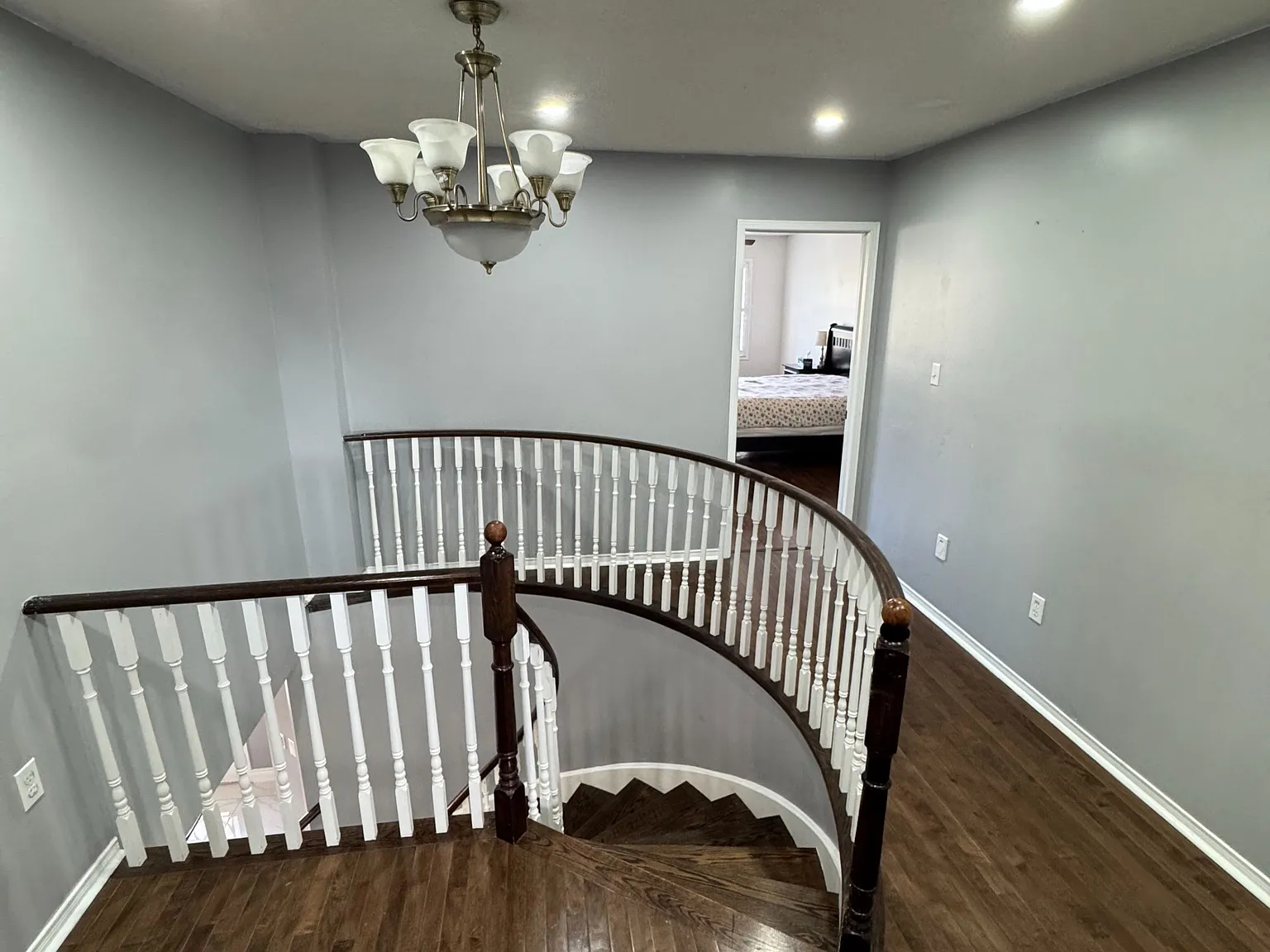 4 bed, $3,500 — Photo 4