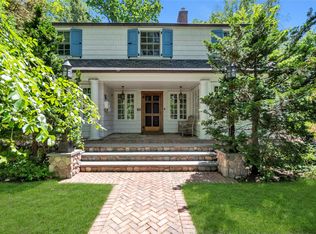 60 Reid Ave, Port Washington, NY 11050