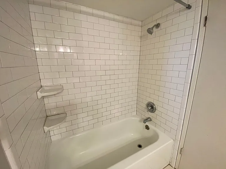 469 Crabapple Ct #B — Photo 15