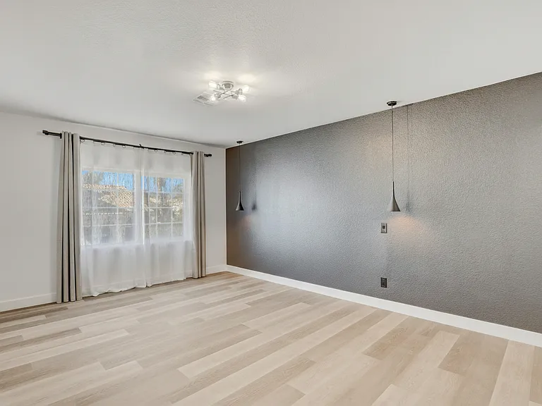 7987 Dorinda Ave — Photo 30