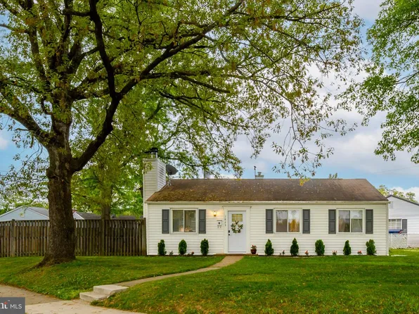 1825 Maltravers Rd, Glen Burnie, MD 21060