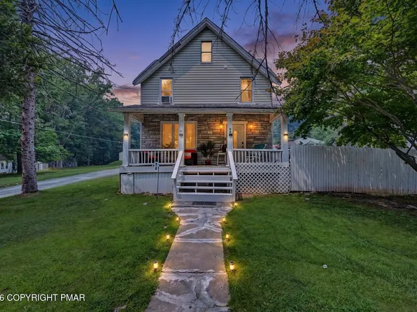 98 Fairview Ave, Mount Pocono, PA 18344