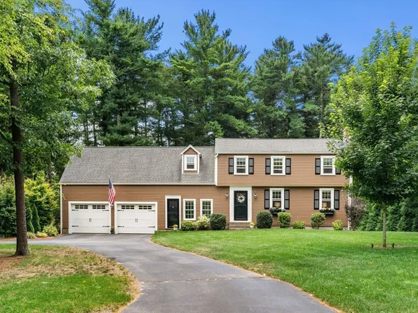 1 Valley Path, Marshfield, MA 02050
