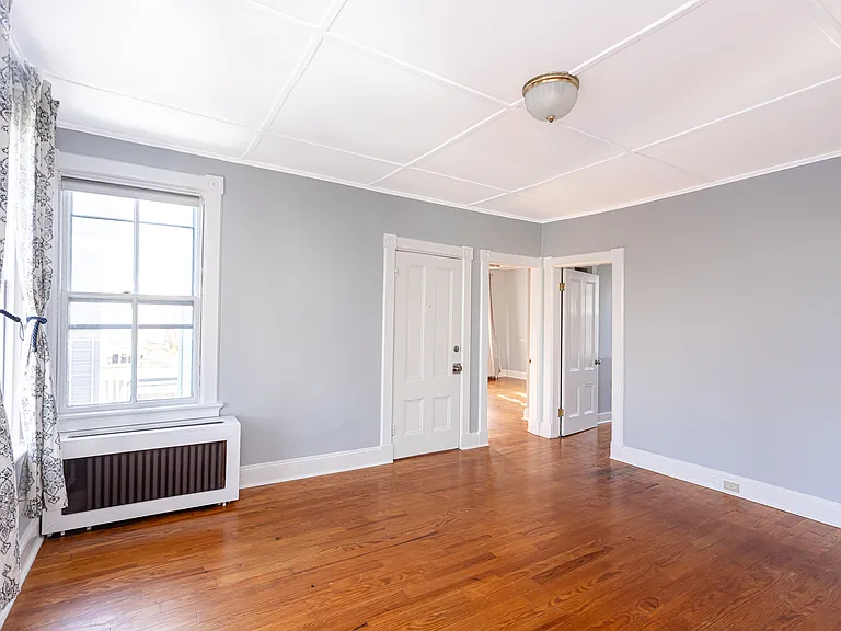 11.5 Newport Ave #2 — Photo 4