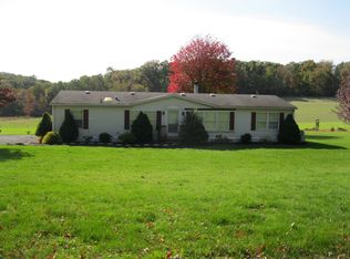 708 Lammey Rd, Honey Brook, PA 19344