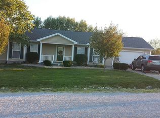 28 Harbor St, Nancy, KY 42544