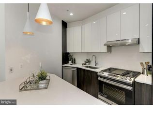 1220 Potomac Ave SE #4, Washington, DC 20003