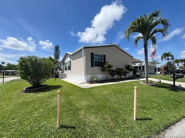 6155 N Ironwood Ln, Lake Worth, FL 33462