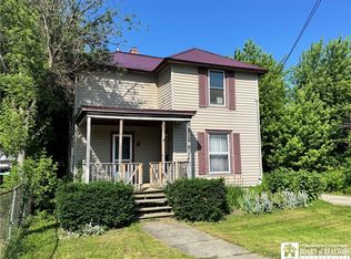 33 Ross St, Ripley, NY 14775