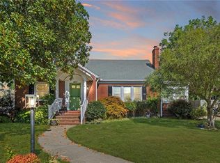 4017 Buchanan Dr, Hampton, VA 23669