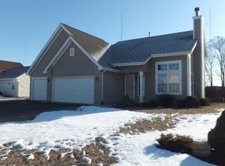 463 Bayfield Rd, Rockton, IL 61072