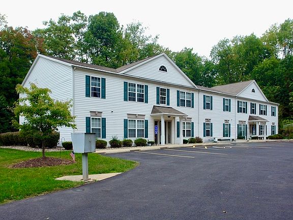 2nd image of 426 Oakwood Ave APT C