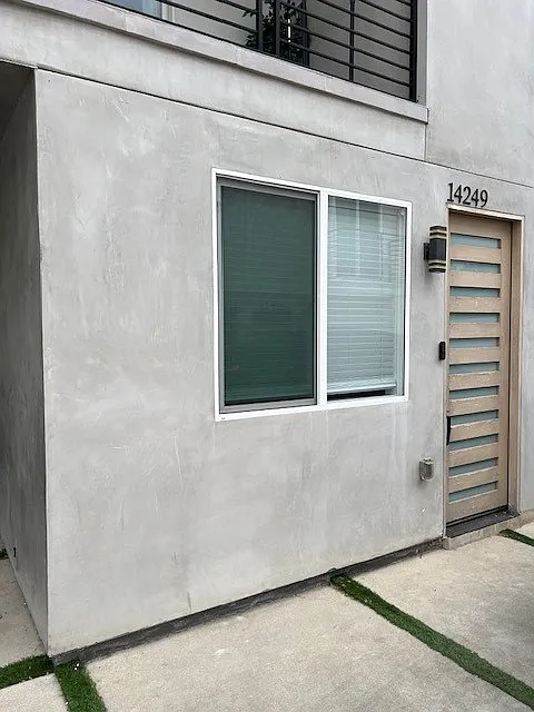 1 bed, 340 sqft, $1,950 — Photo 1
