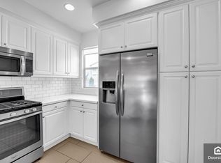 5449 Strand UNIT 103, Hawthorne, CA 90250