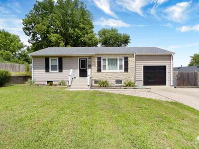 210 W Ash St, Junction City, KS, 66441