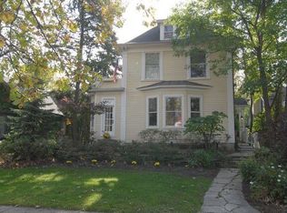 2602 Park Pl, Evanston, IL 60201
