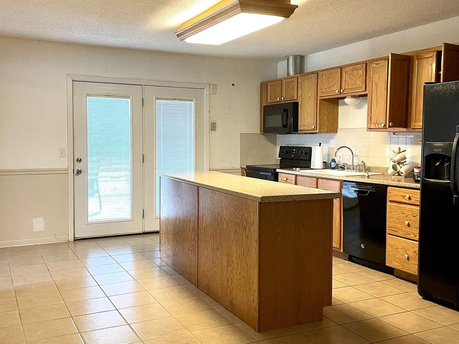 1806 West Cedar Ridge Road - 1 — Photo 3