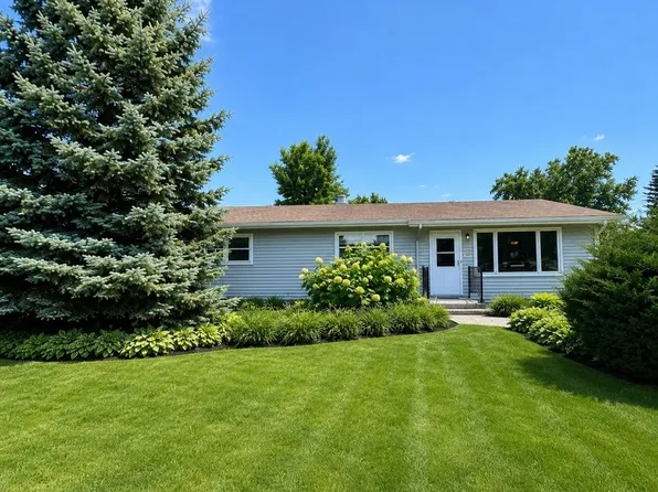 113 Holly Ave, Darien, IL 60561