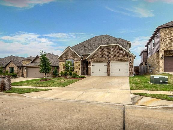 2nd image of 8313 Meadow Sweet Ln