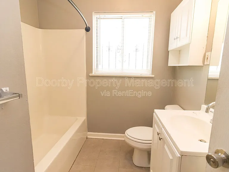 3810 Nandena Dr — Photo 14