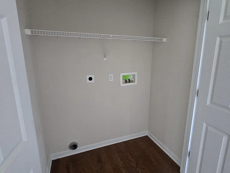 384 Rocky Pointe Ct — Photo 6