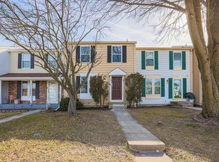 11 Hyacinth Rd, Parkville, MD 21234