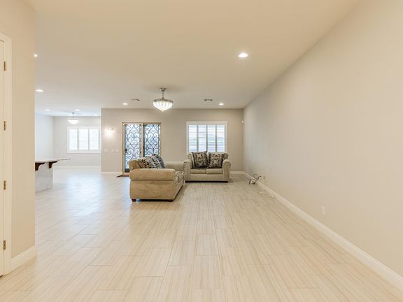 5th image of 5838 Exbury Gardens Ct